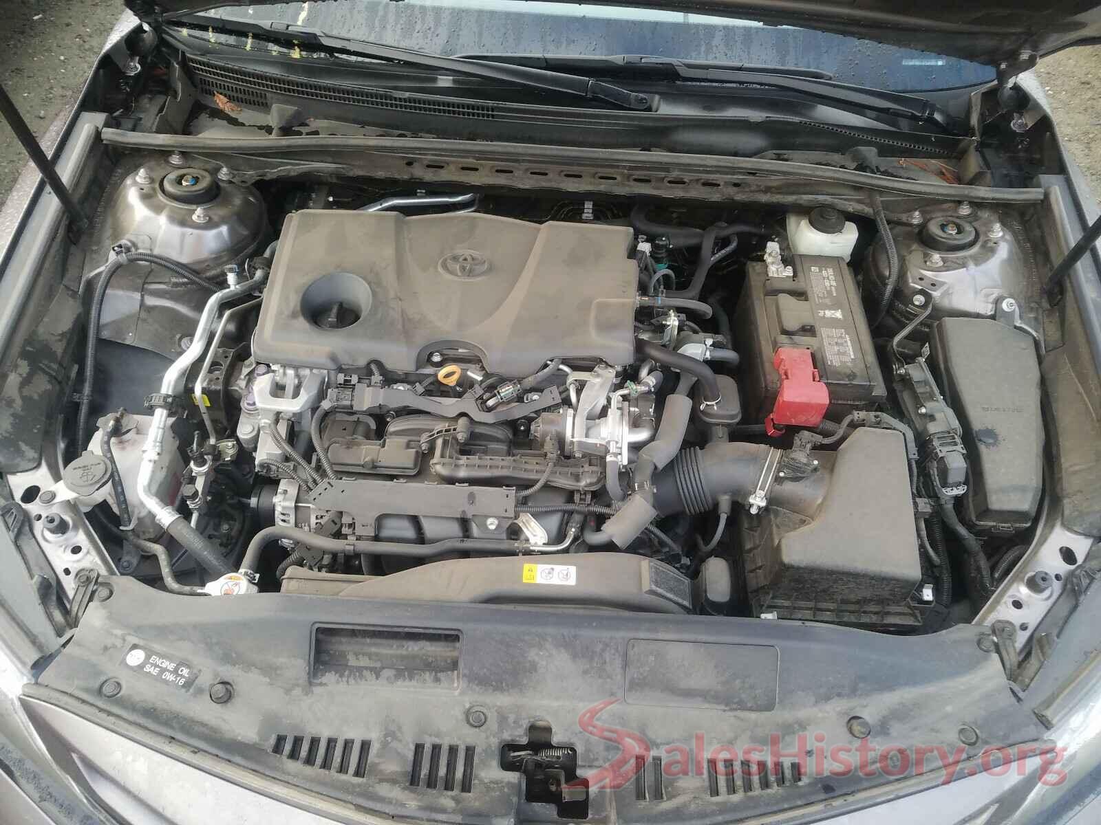 4T1B61HK0JU128327 2018 TOYOTA CAMRY