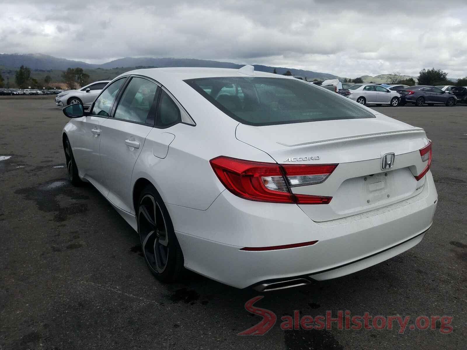 1HGCV1F3XJA149759 2018 HONDA ACCORD