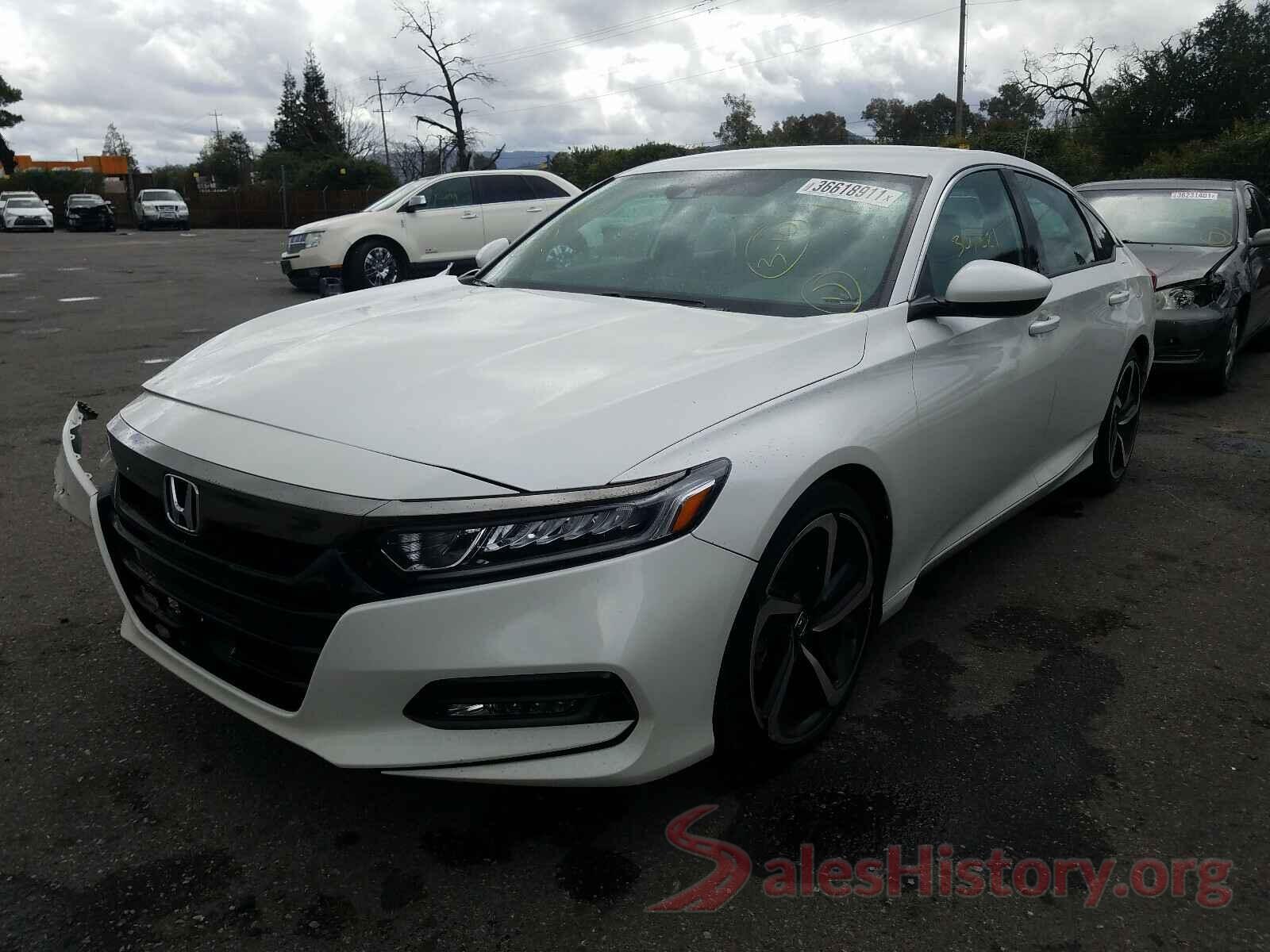 1HGCV1F3XJA149759 2018 HONDA ACCORD