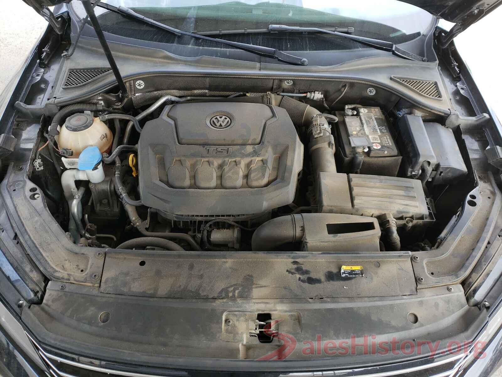 1VWAA7A38JC030623 2018 VOLKSWAGEN PASSAT