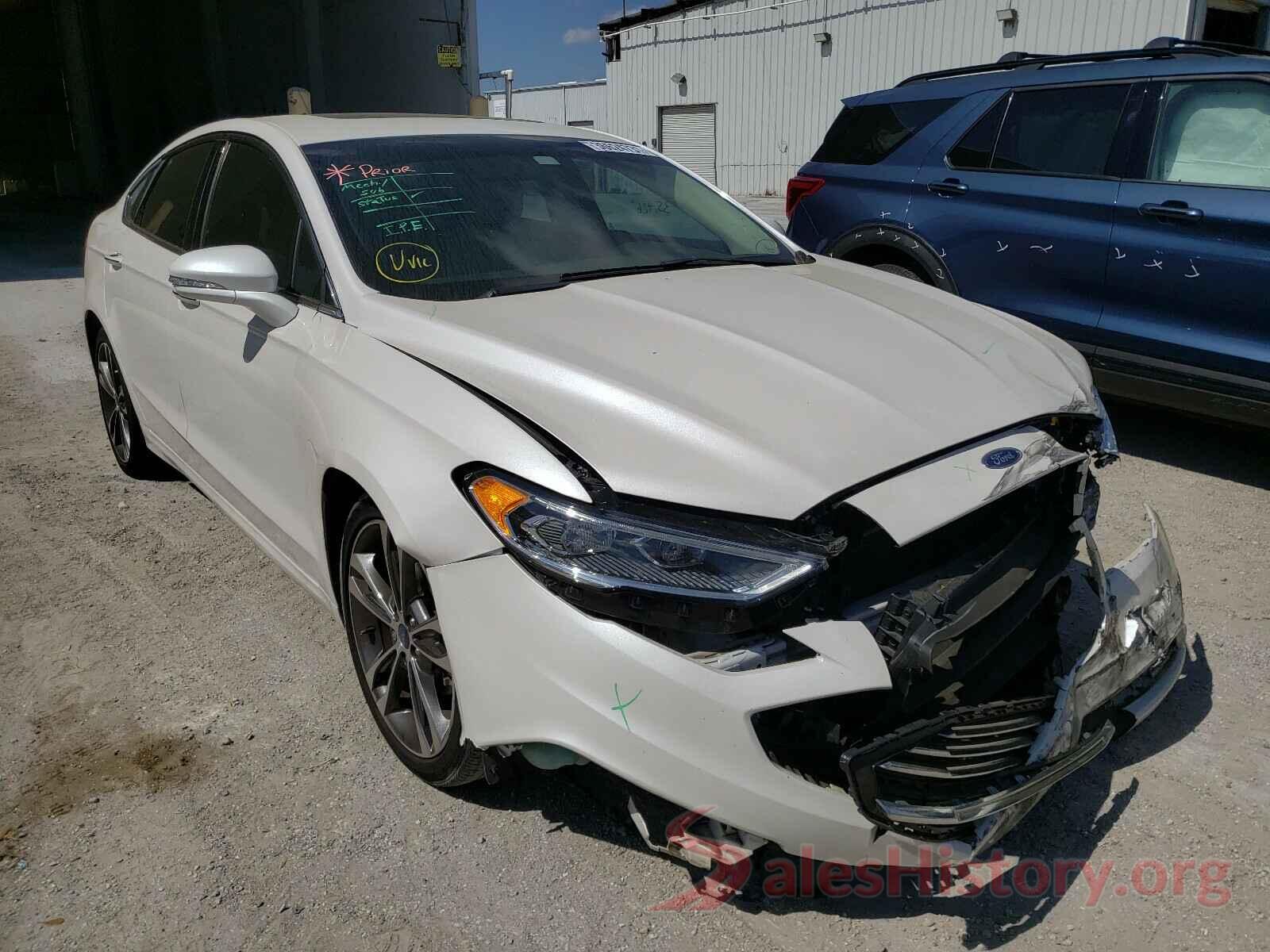 3FA6P0K92JR160261 2018 FORD FUSION