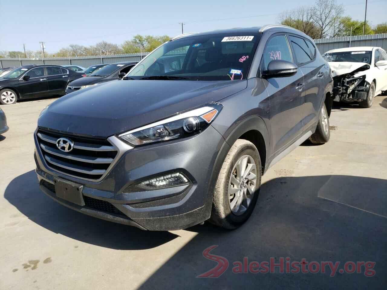 KM8J33A45HU444053 2017 HYUNDAI TUCSON