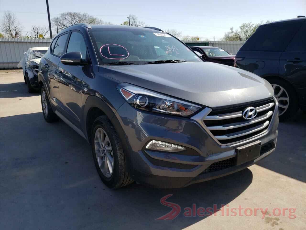 KM8J33A45HU444053 2017 HYUNDAI TUCSON