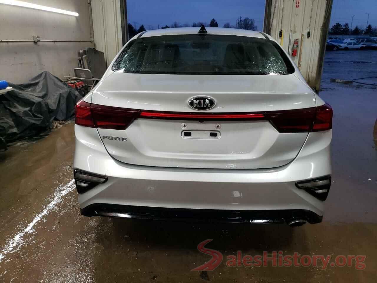 3KPF24AD9KE065372 2019 KIA FORTE