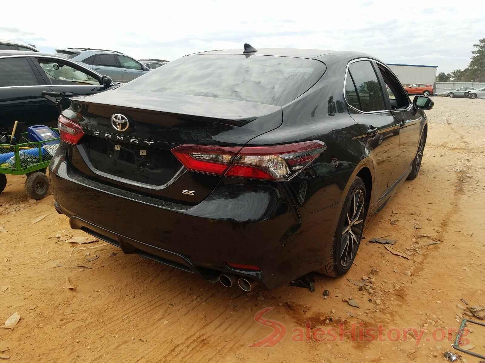 4T1G11AK0MU405061 2021 TOYOTA CAMRY