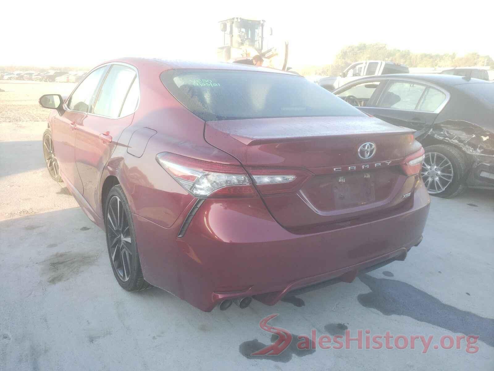 4T1B61HK9JU657551 2018 TOYOTA CAMRY