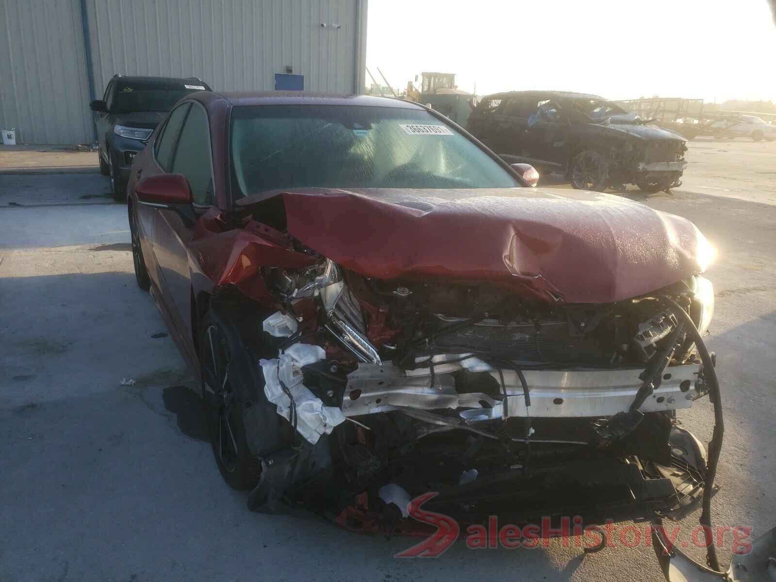 4T1B61HK9JU657551 2018 TOYOTA CAMRY