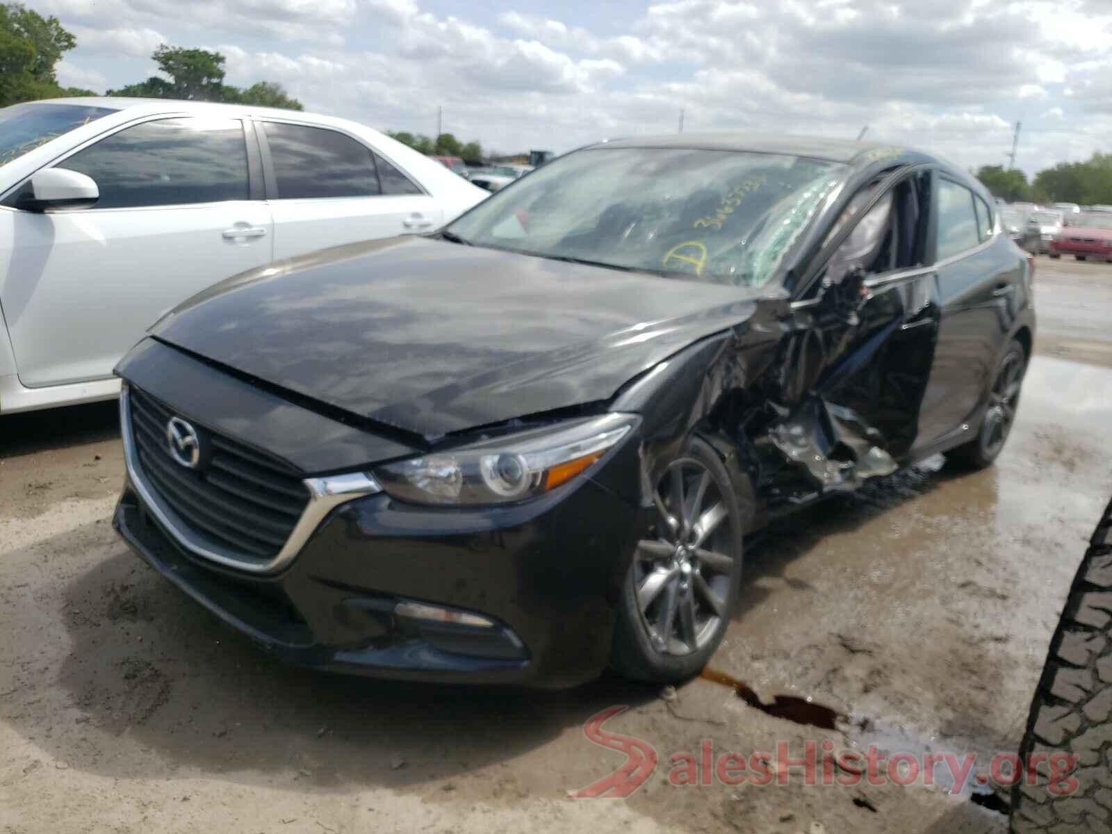 3MZBN1L33JM192676 2018 MAZDA 3