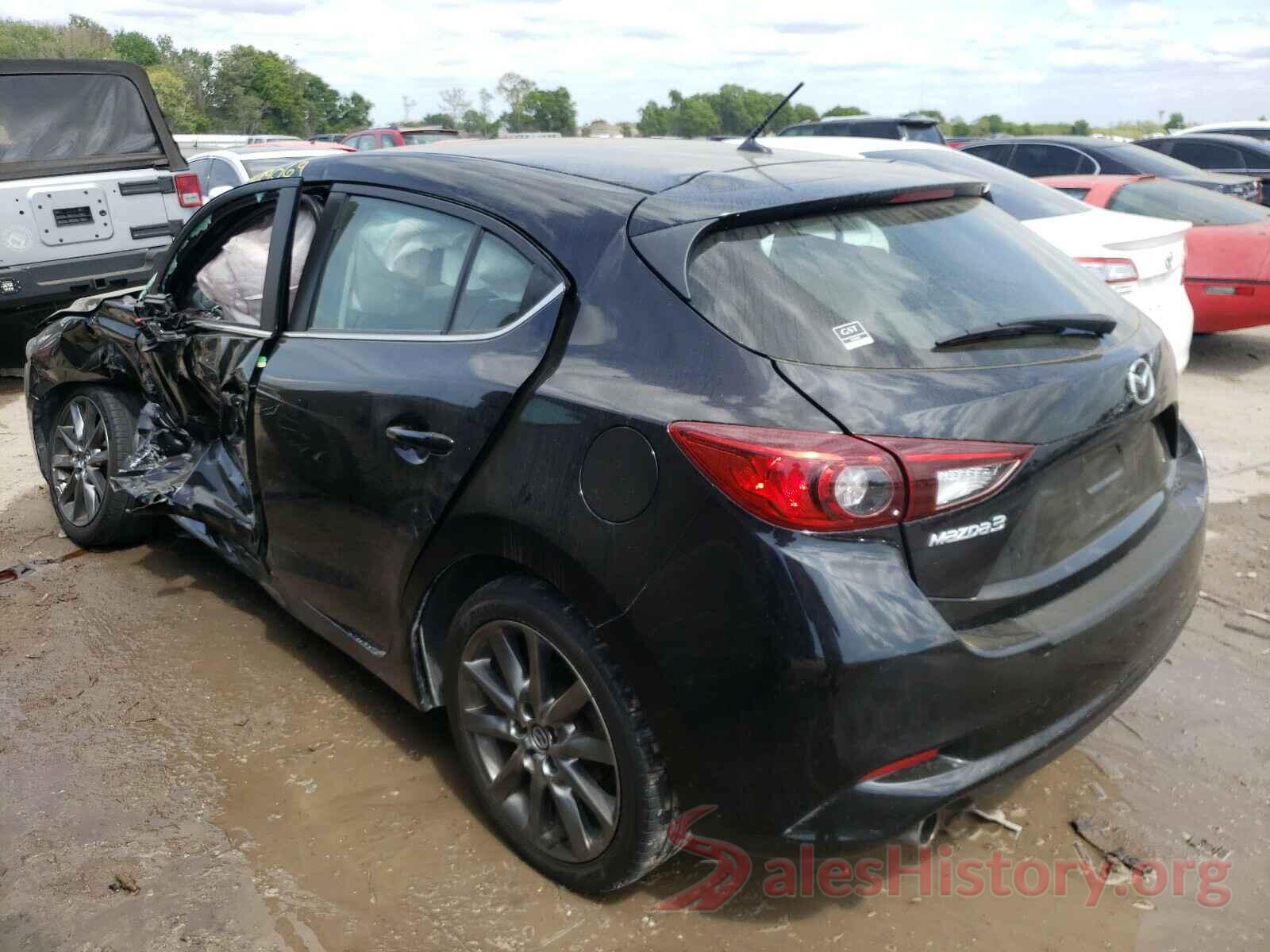 3MZBN1L33JM192676 2018 MAZDA 3