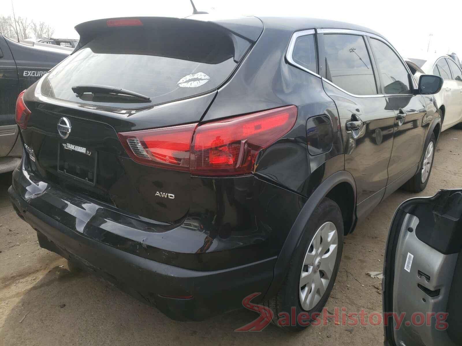 JN1BJ1CRXJW258615 2018 NISSAN ROGUE