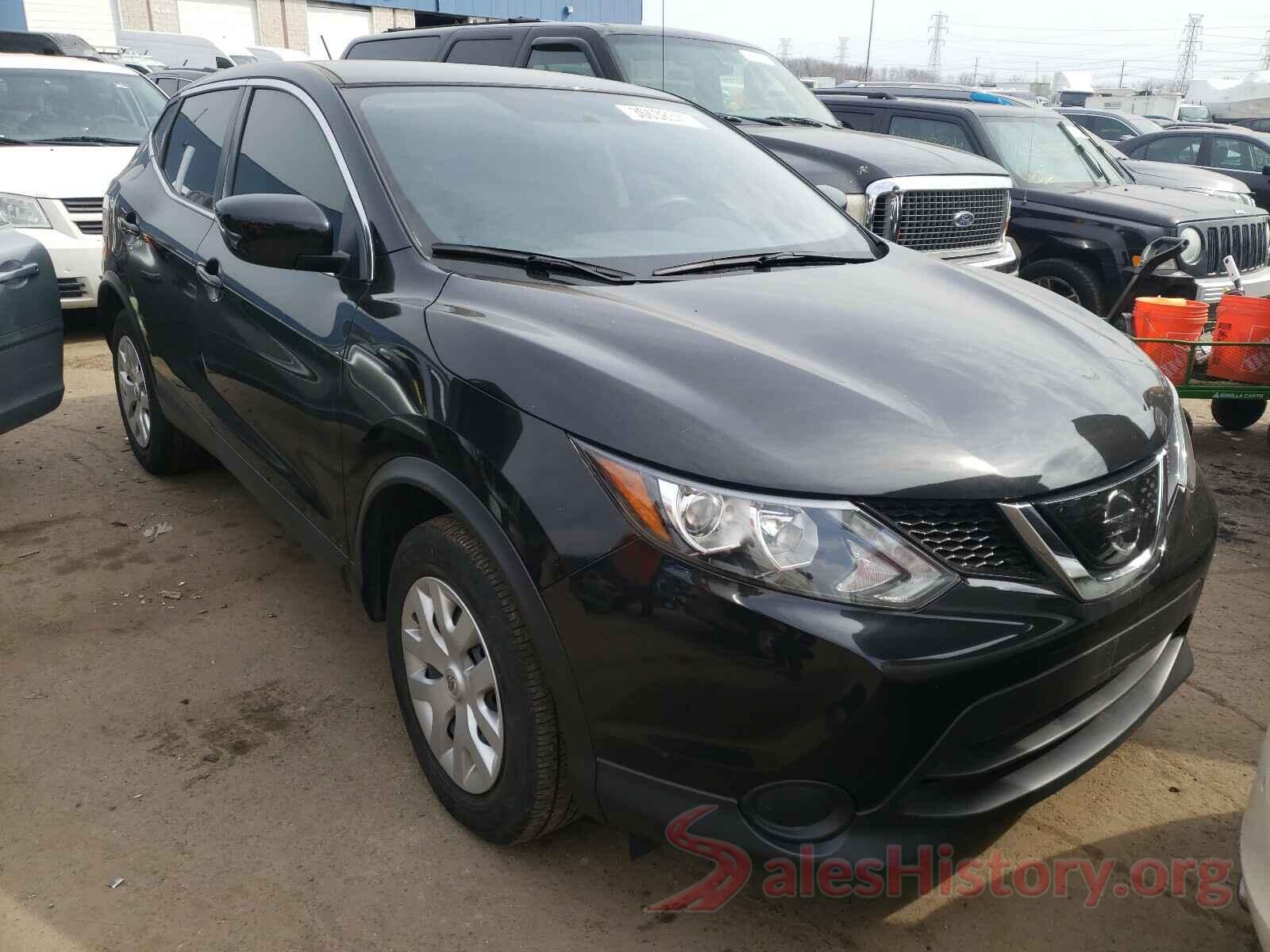 JN1BJ1CRXJW258615 2018 NISSAN ROGUE