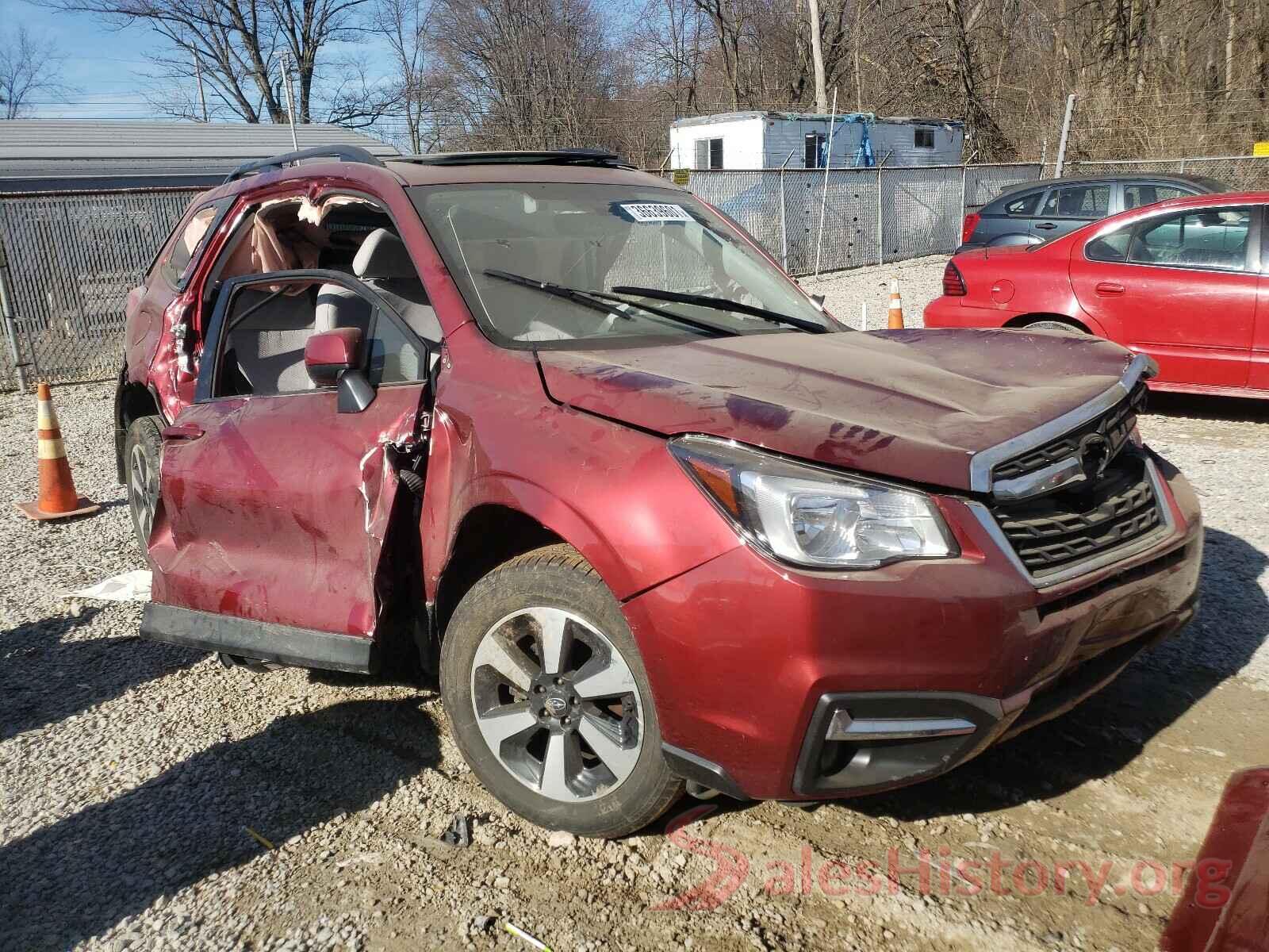 JF2SJAGC8JH577956 2018 SUBARU FORESTER