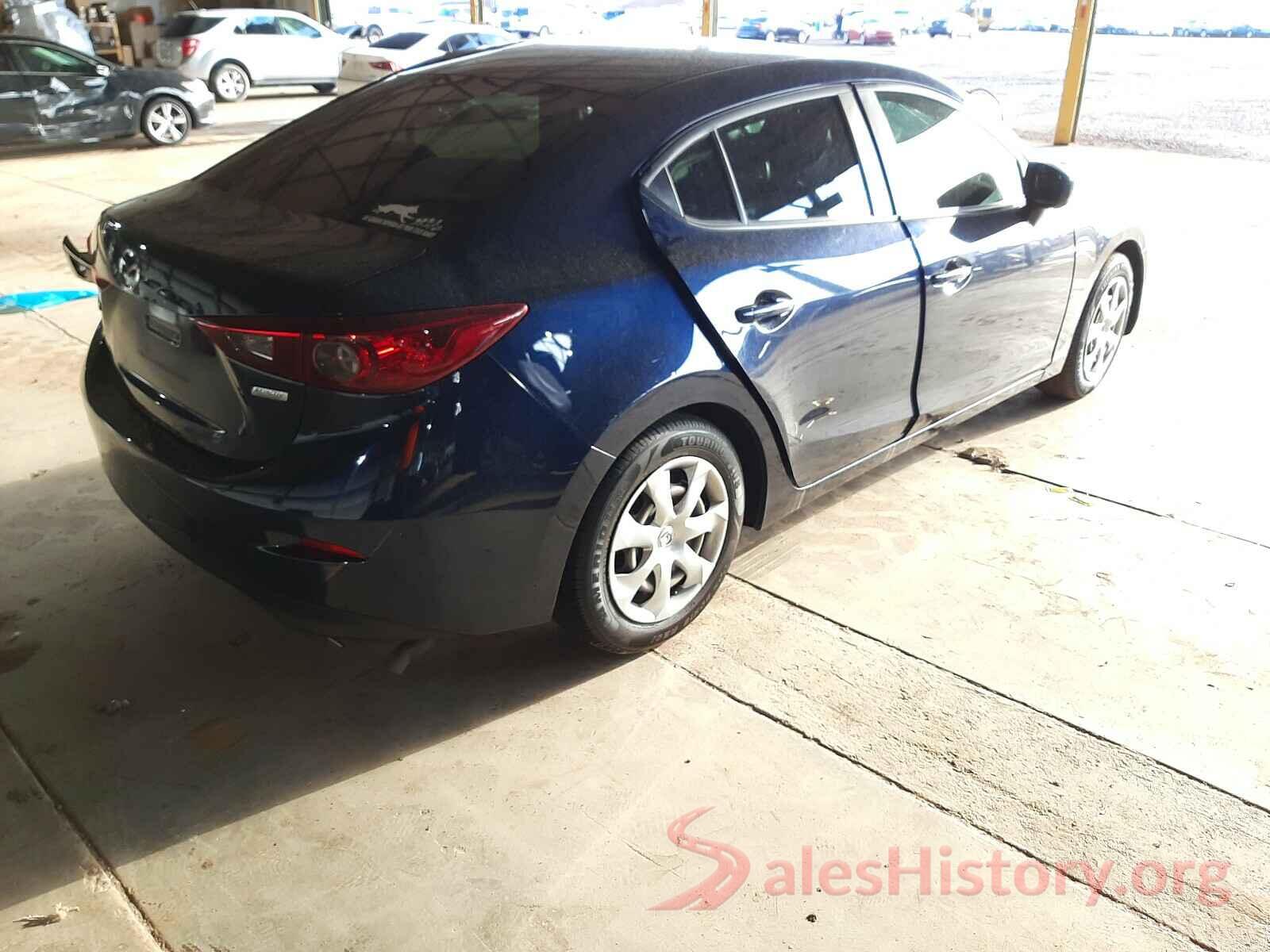 3MZBN1U77JM185134 2018 MAZDA 3