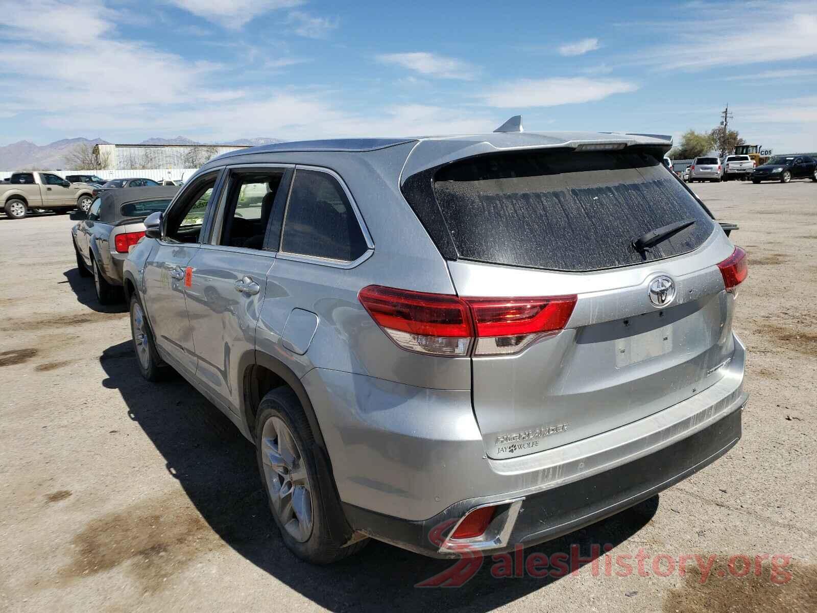 5TDDZRFH8JS820558 2018 TOYOTA HIGHLANDER