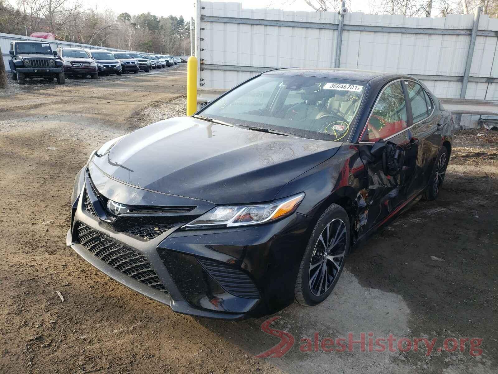 4T1G11AK9LU343965 2020 TOYOTA CAMRY