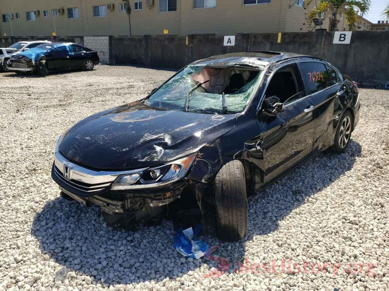 1HGCR2F74HA210823 2017 HONDA ACCORD