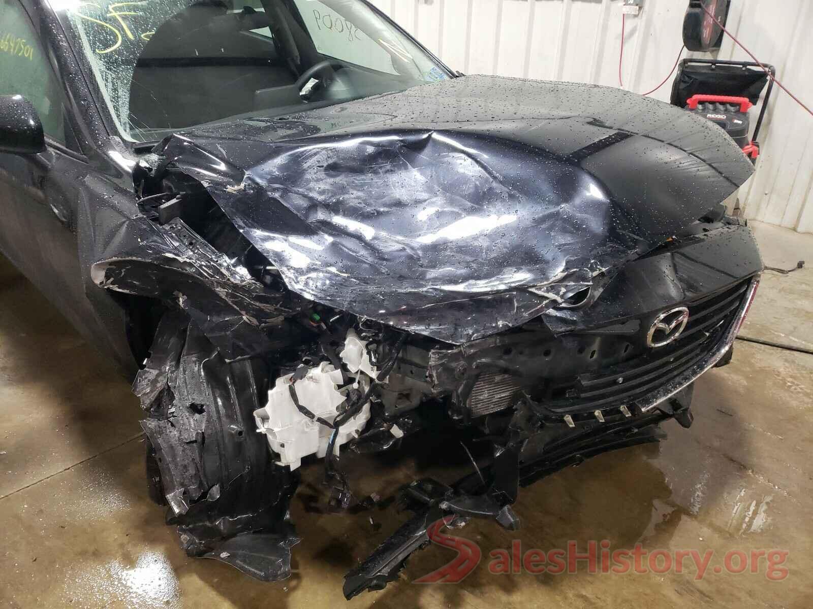 3MZBN1U75HM119482 2017 MAZDA 3