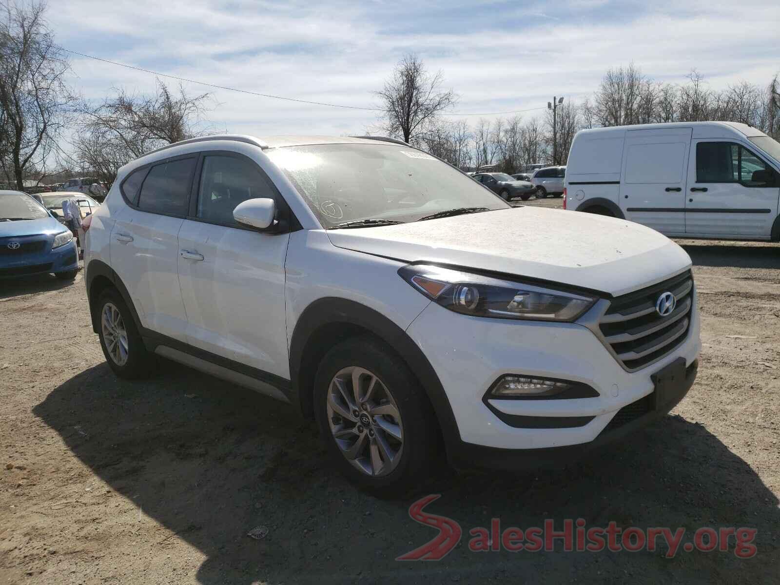 KM8J3CA46JU708273 2018 HYUNDAI TUCSON