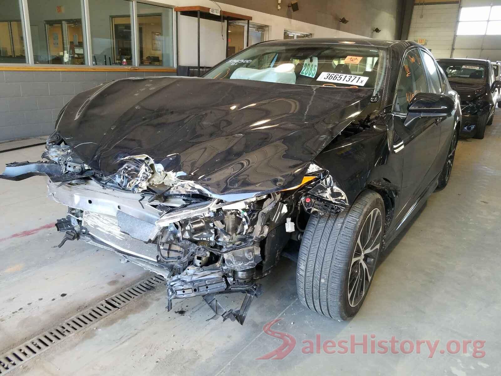 4T1B11HKXKU771820 2019 TOYOTA CAMRY