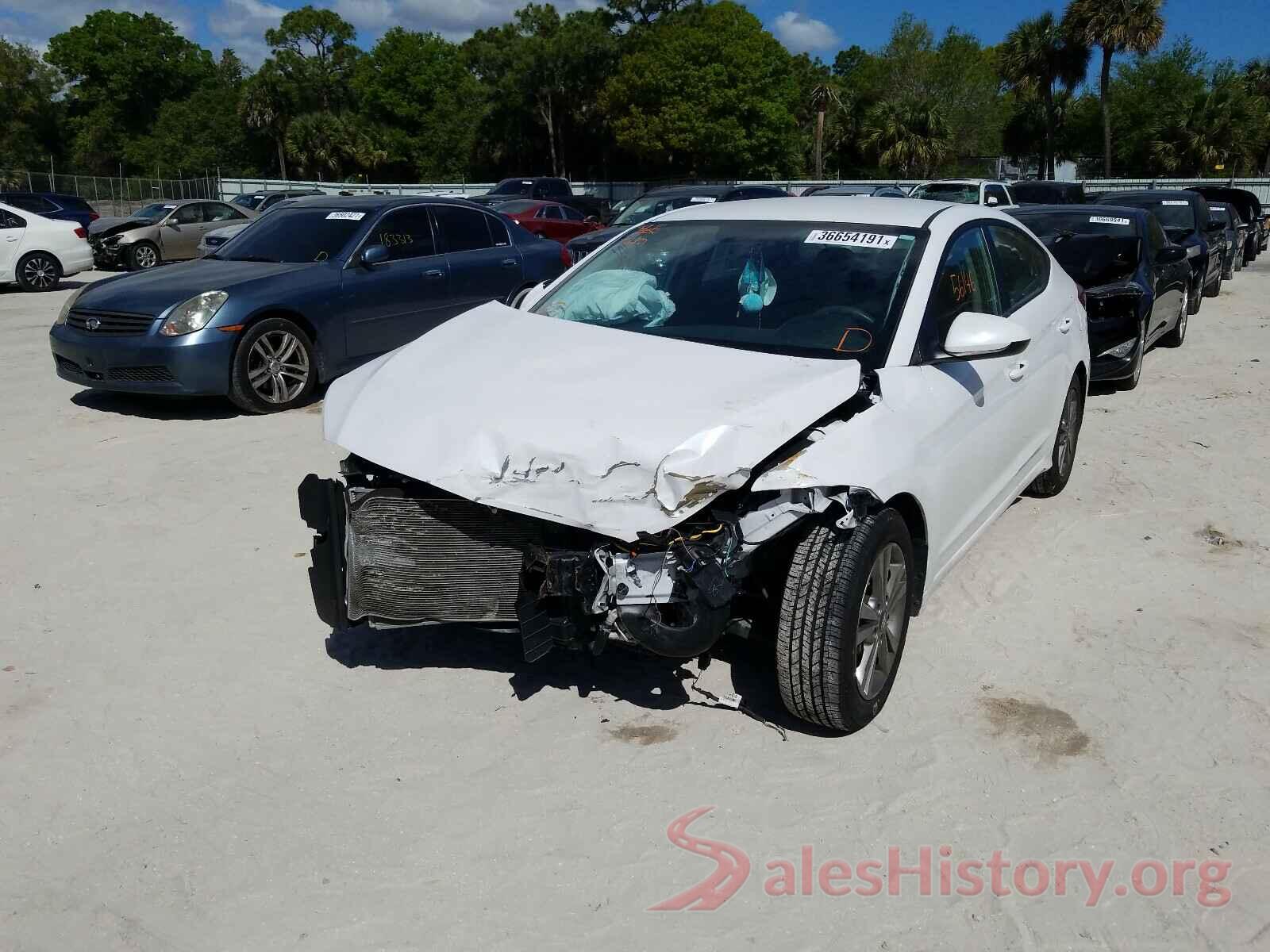 5NPD84LF7JH313097 2018 HYUNDAI ELANTRA