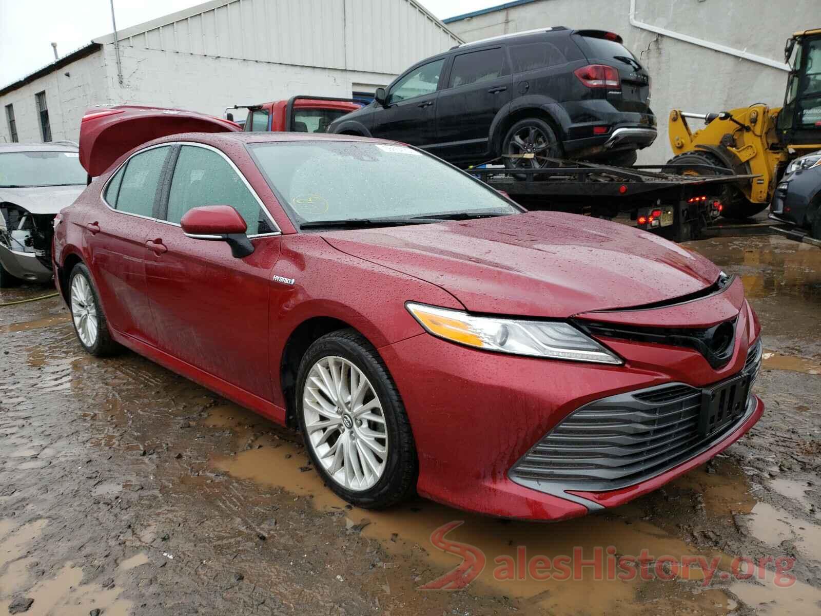 4T1B21HK0KU511732 2019 TOYOTA CAMRY