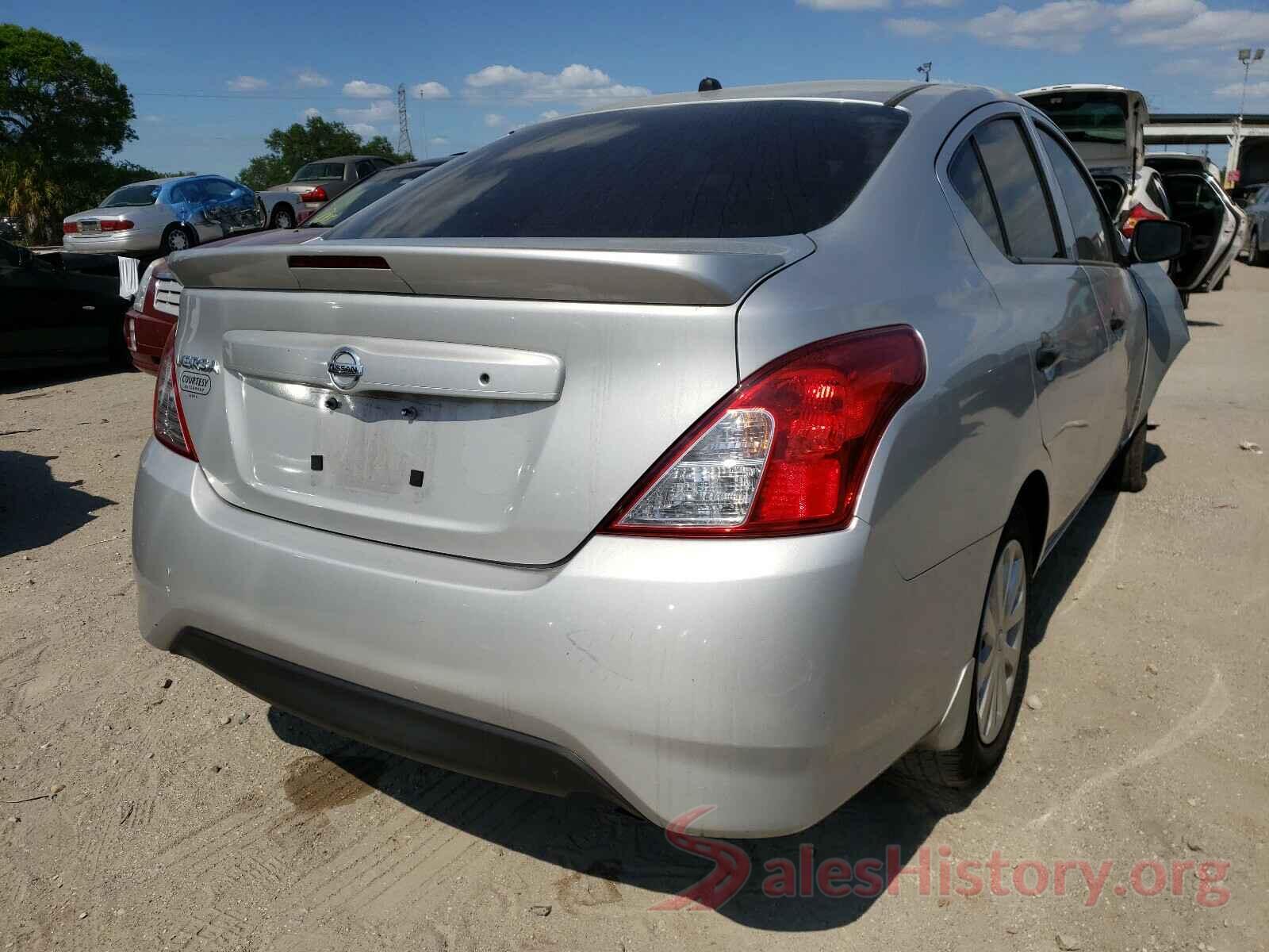 3N1CN7AP5JL812047 2018 NISSAN VERSA