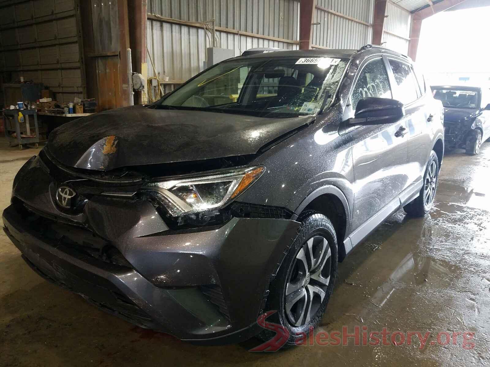 JTMZFREV0HJ102225 2017 TOYOTA RAV4