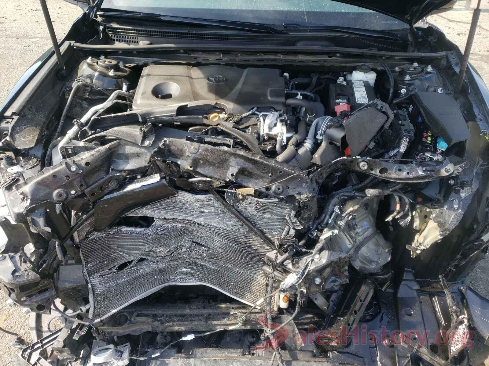 4T1B11HK5KU724470 2019 TOYOTA CAMRY