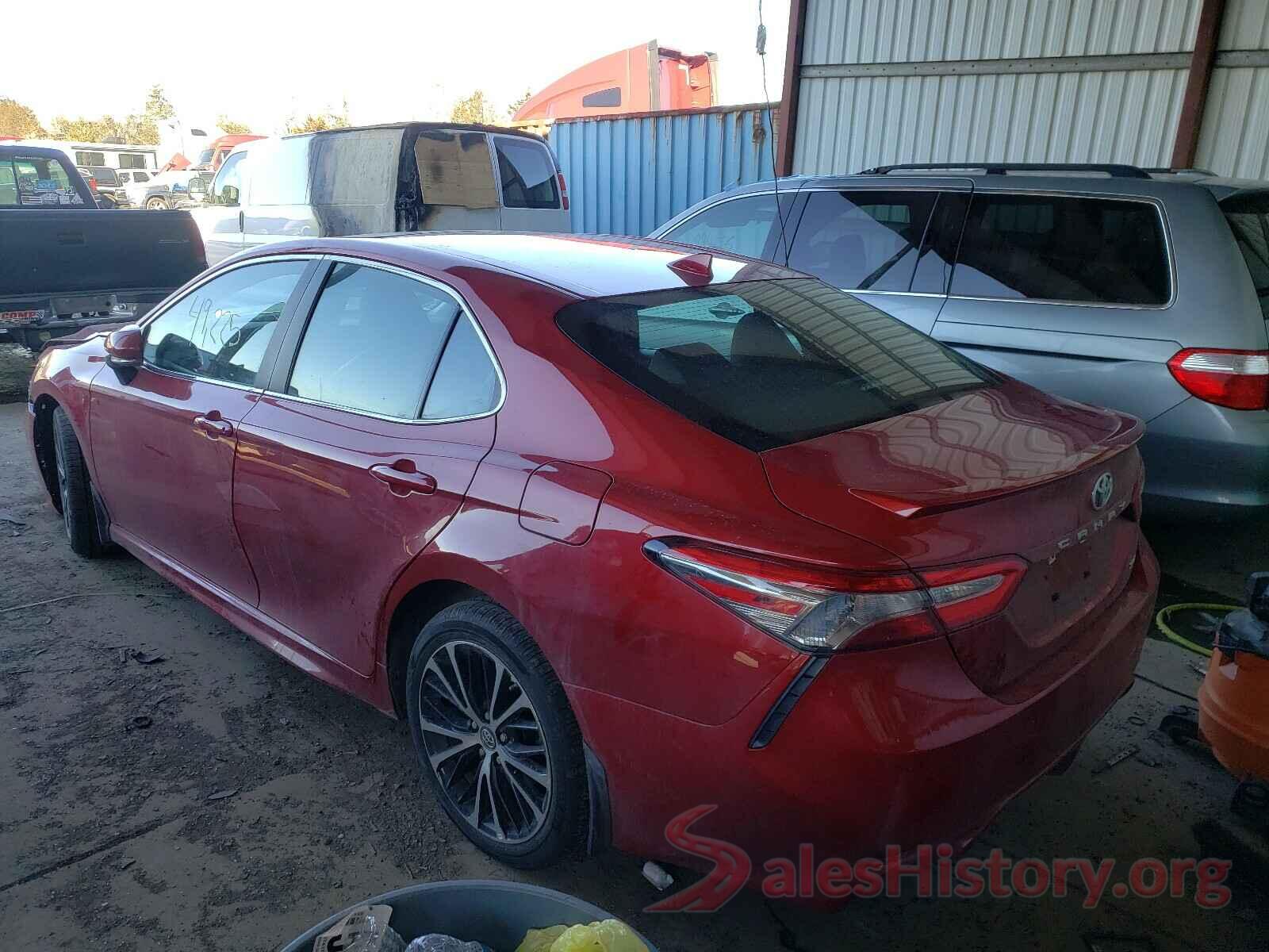 4T1B11HK5KU222011 2019 TOYOTA CAMRY