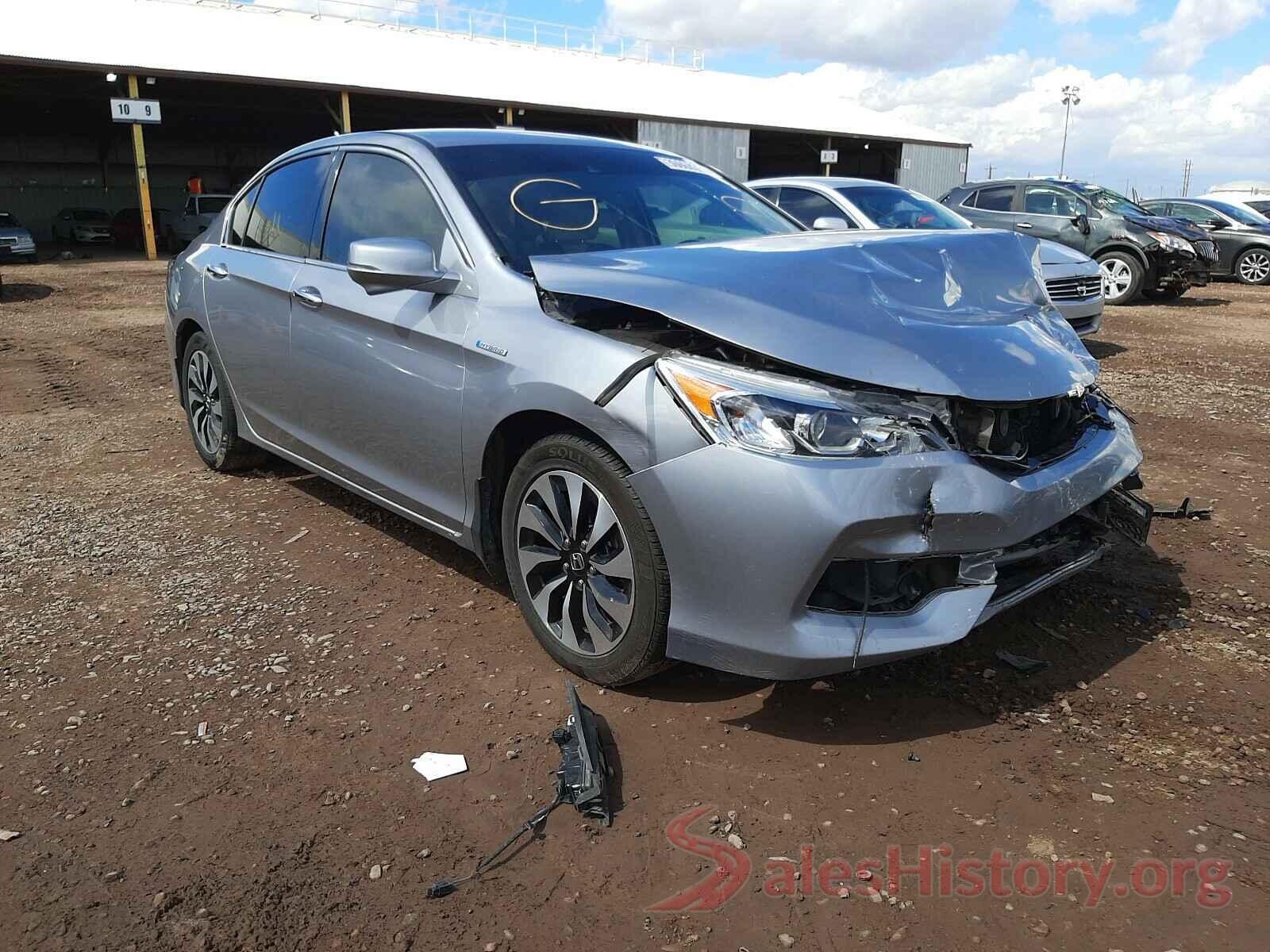 JHMCR6F3XHC008347 2017 HONDA ACCORD