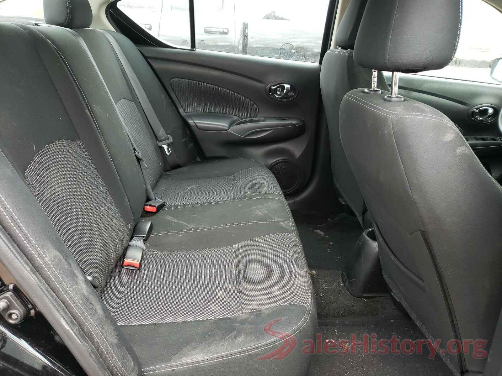 3N1CN7AP7KL800760 2019 NISSAN VERSA