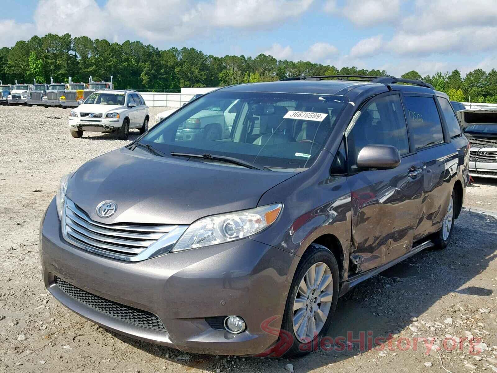 5TDDK3DC7CS039395 2012 TOYOTA SIENNA XLE