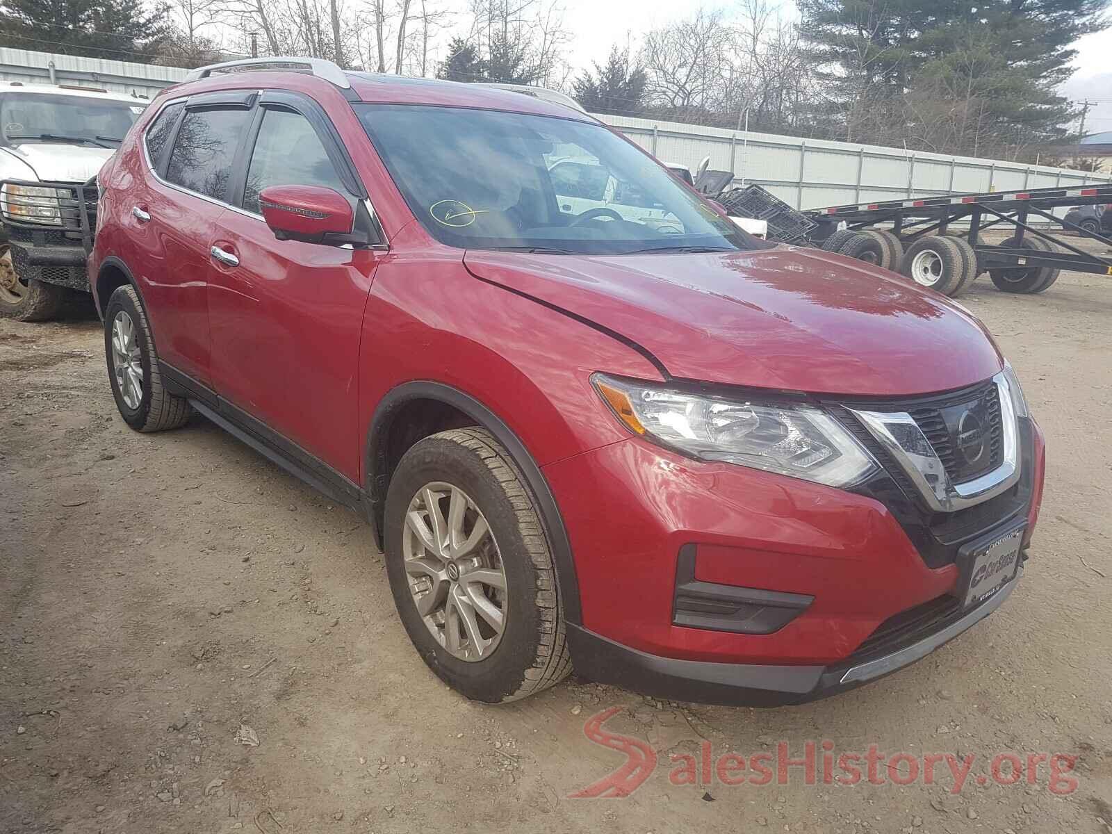 5N1AT2MV2HC849825 2017 NISSAN ROGUE