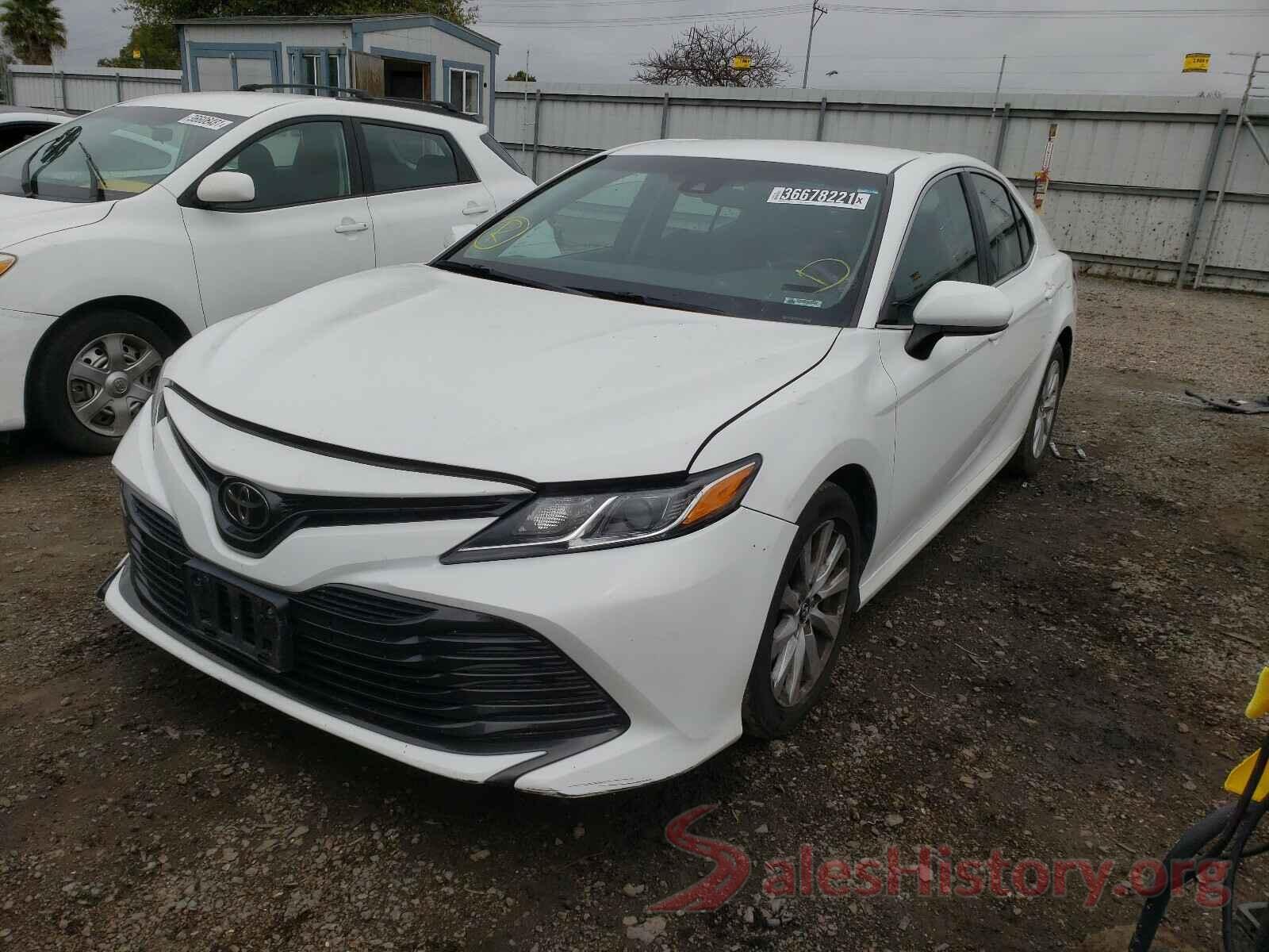 4T1B11HK6JU640091 2018 TOYOTA CAMRY