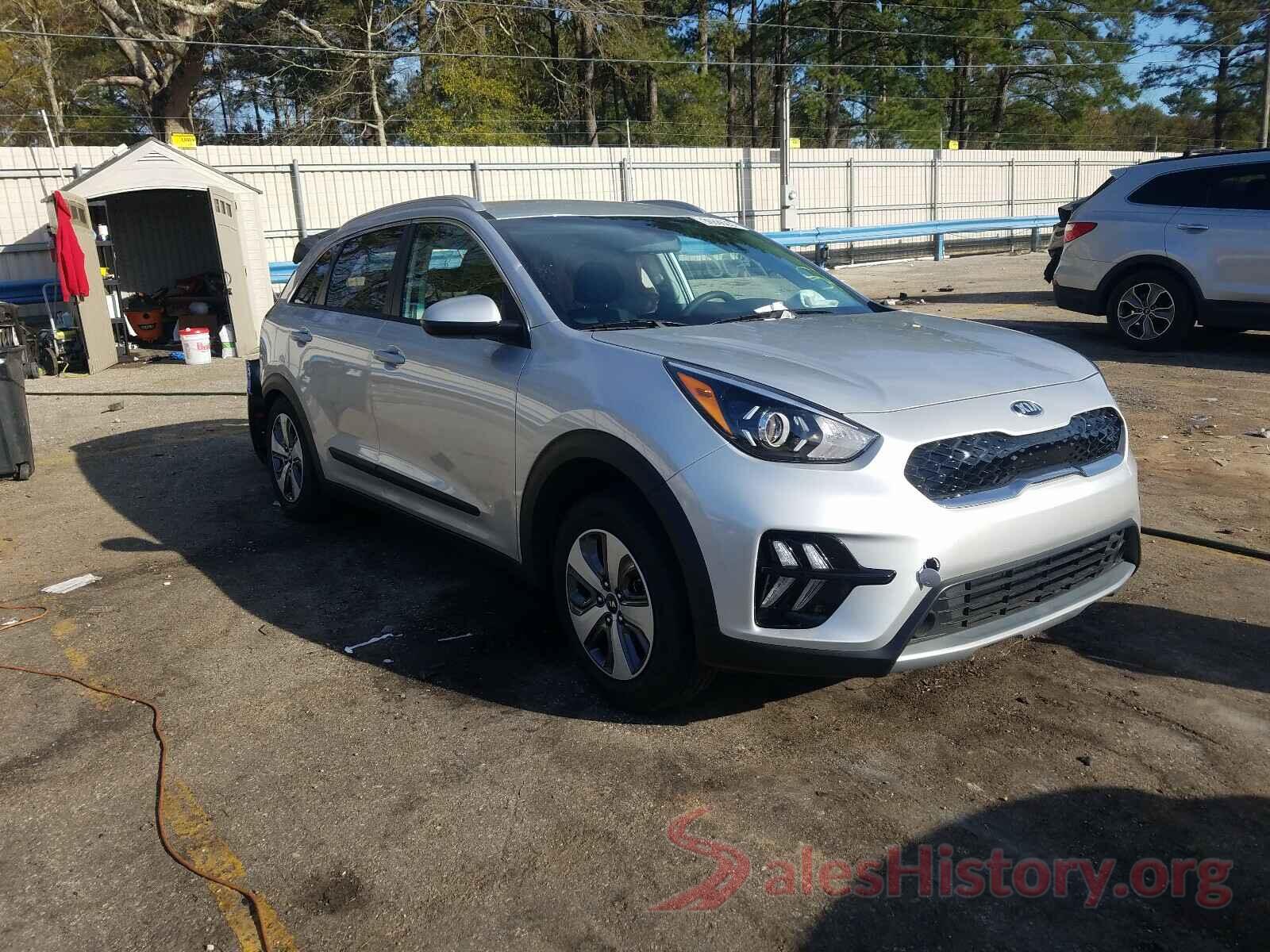 KNDCB3LC2L5396051 2020 KIA NIRO