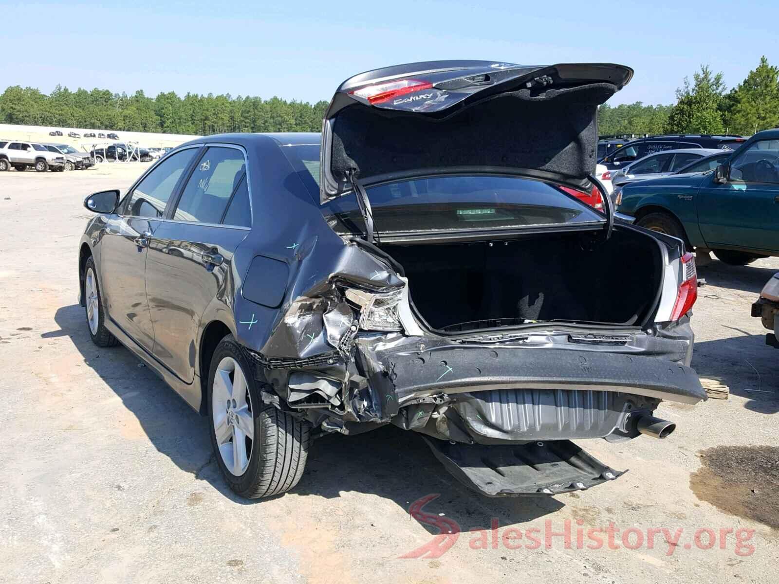 4T1BF1FK0DU705588 2013 TOYOTA CAMRY