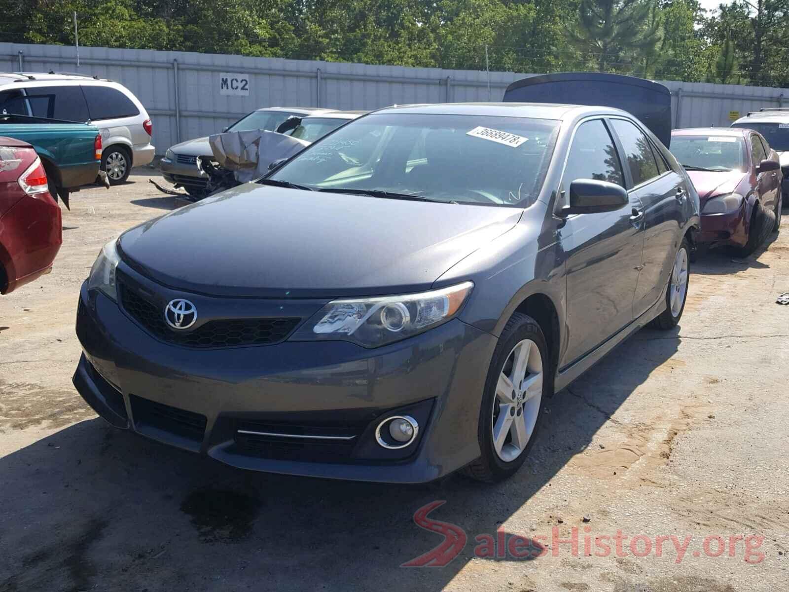 4T1BF1FK0DU705588 2013 TOYOTA CAMRY