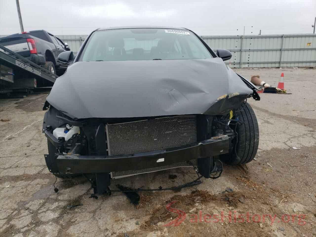 KMHD84LFXJU613637 2018 HYUNDAI ELANTRA