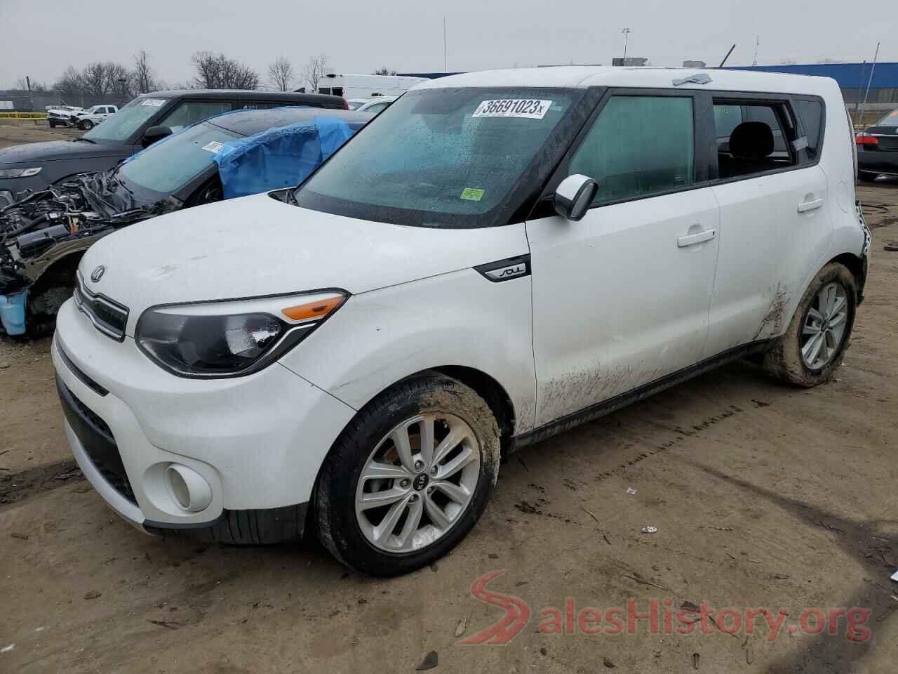 KNDJP3A57J7620266 2018 KIA SOUL