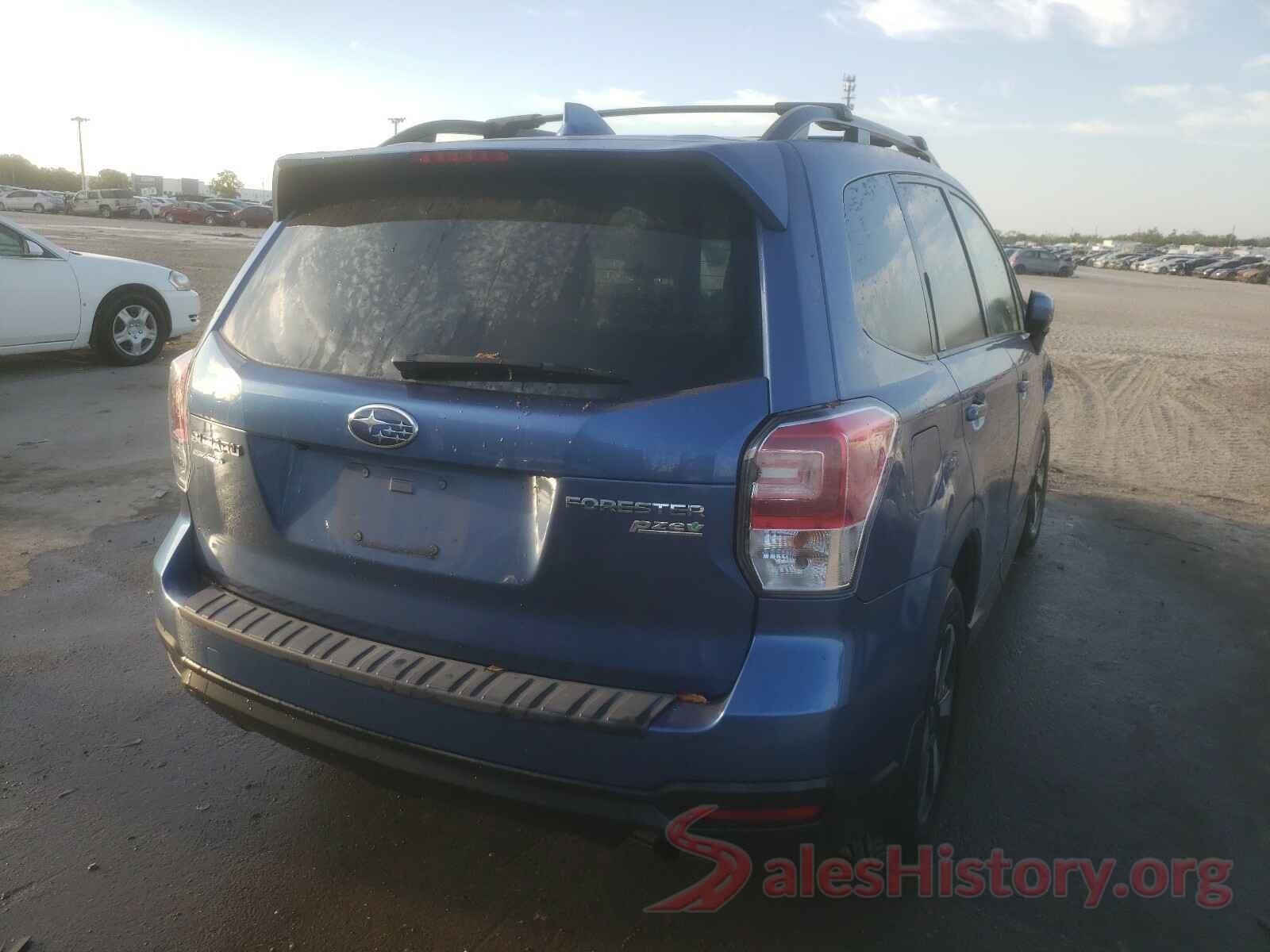 JF2SJAGC3HH424976 2017 SUBARU FORESTER