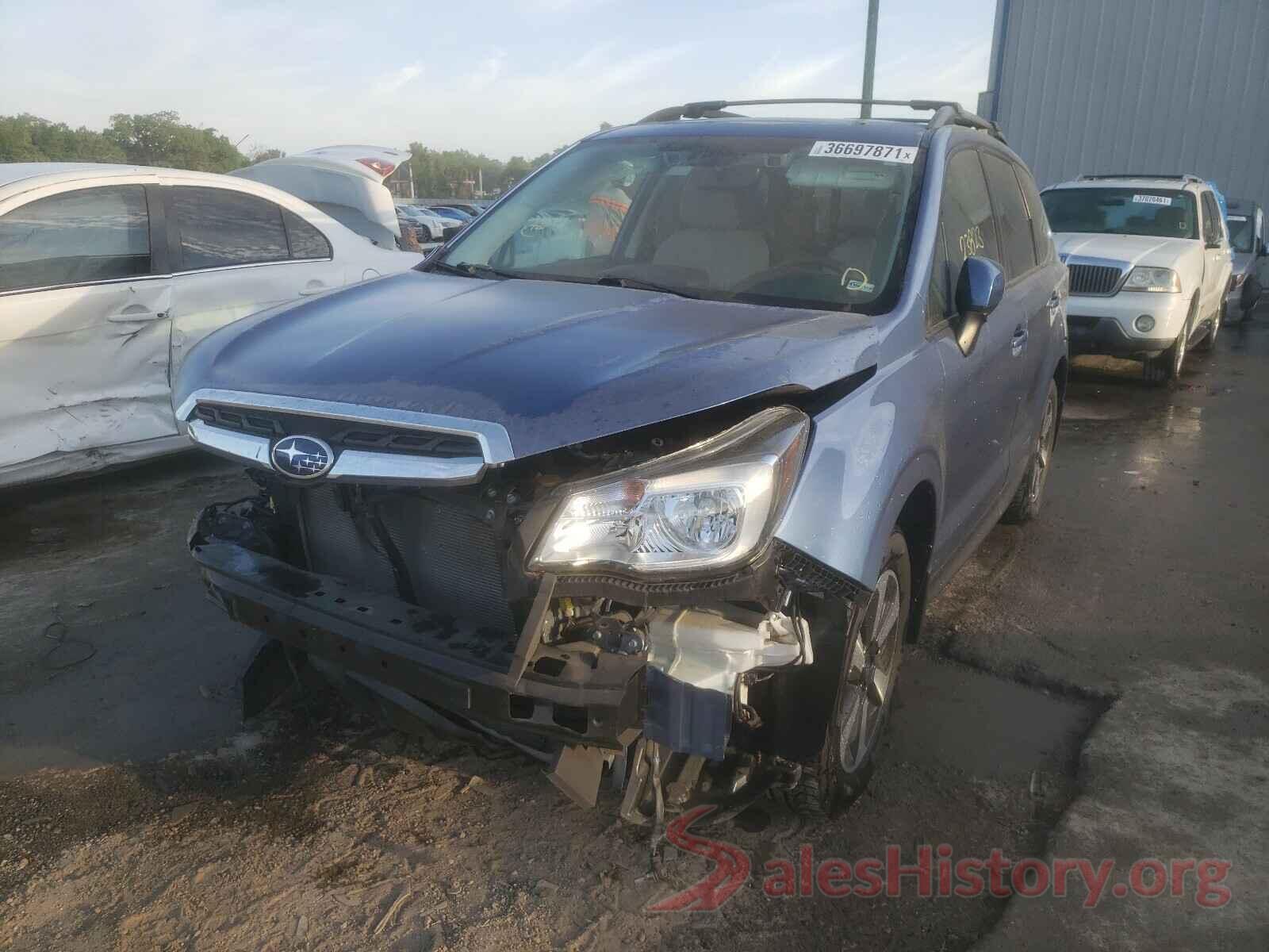 JF2SJAGC3HH424976 2017 SUBARU FORESTER