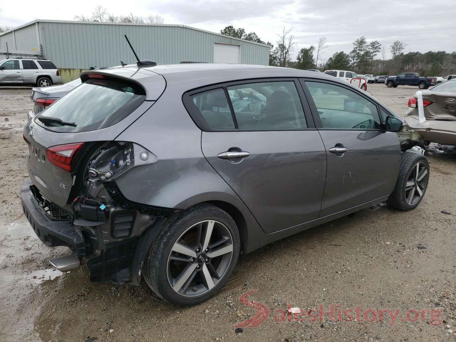 KNAFX5A86H5715206 2017 KIA FORTE