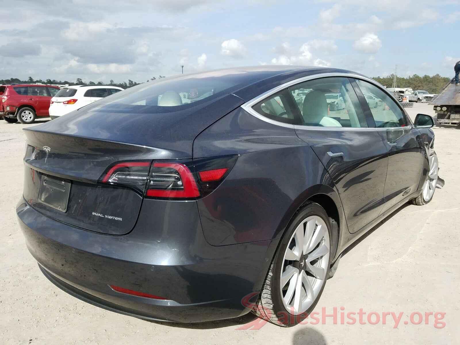 5YJ3E1EB5JF188662 2018 TESLA MODEL 3