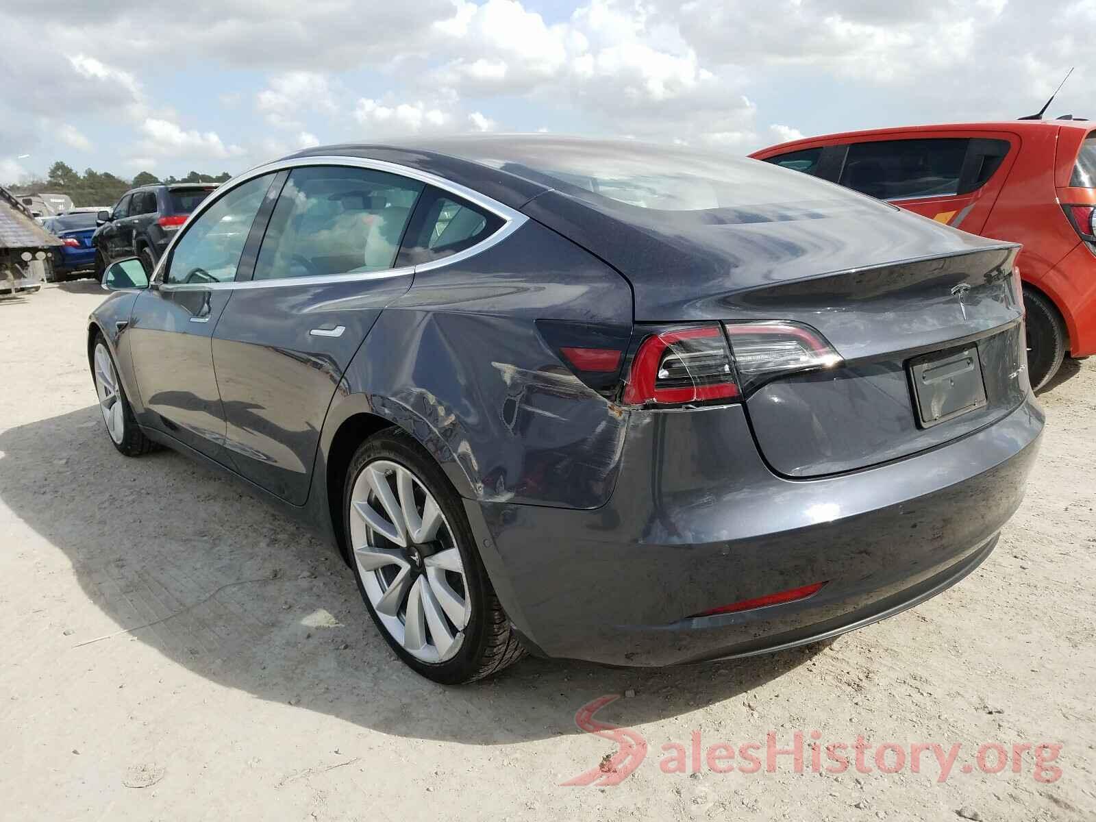 5YJ3E1EB5JF188662 2018 TESLA MODEL 3