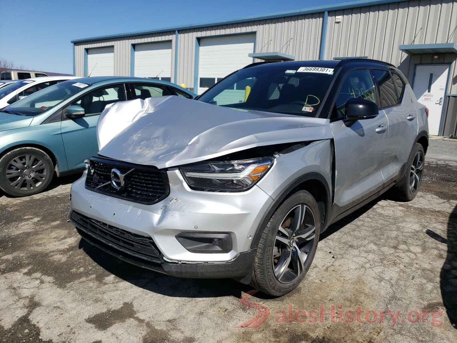 YV4162UM8K2077778 2019 VOLVO XC40