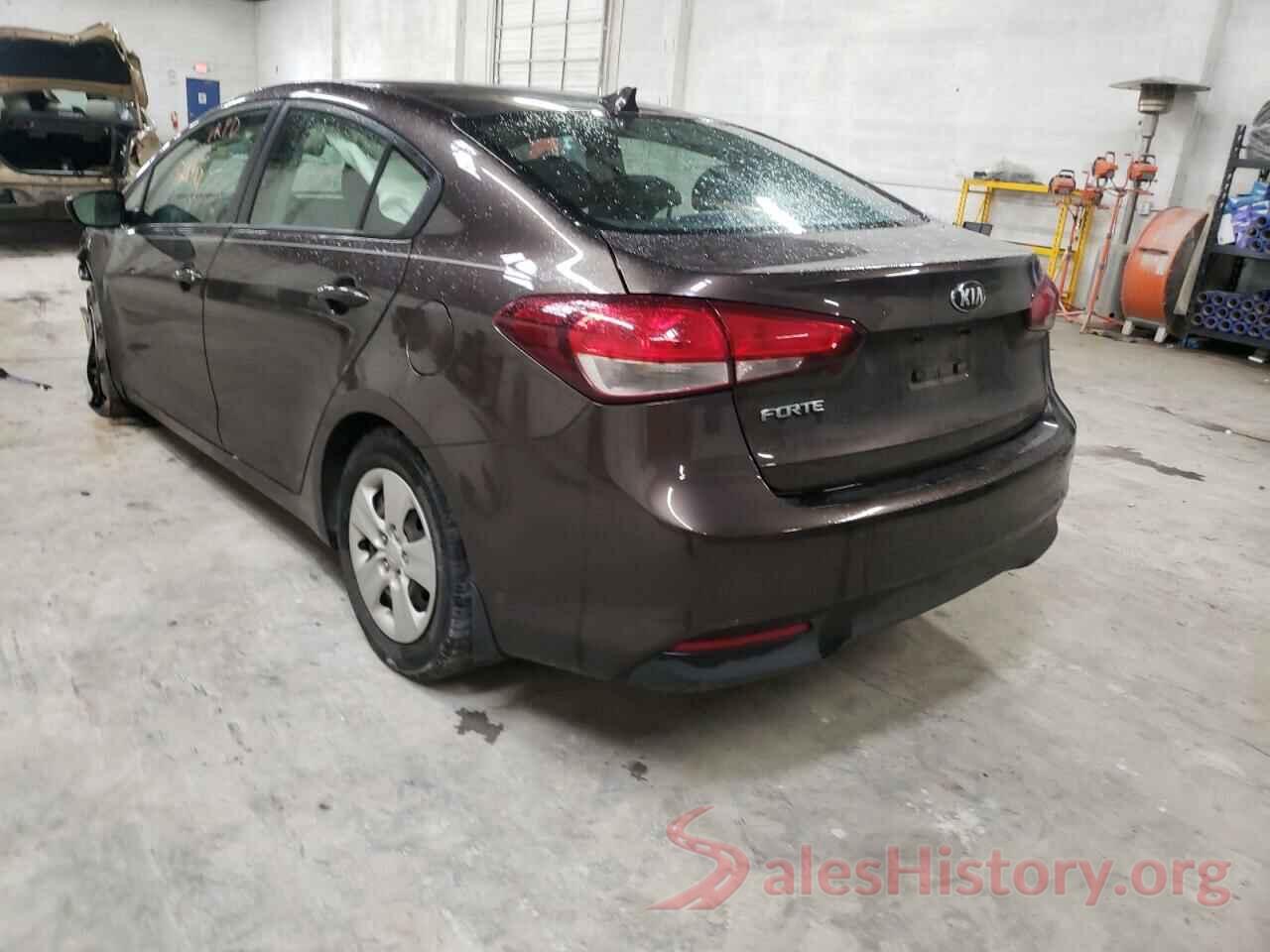 3KPFK4A77HE011667 2017 KIA FORTE