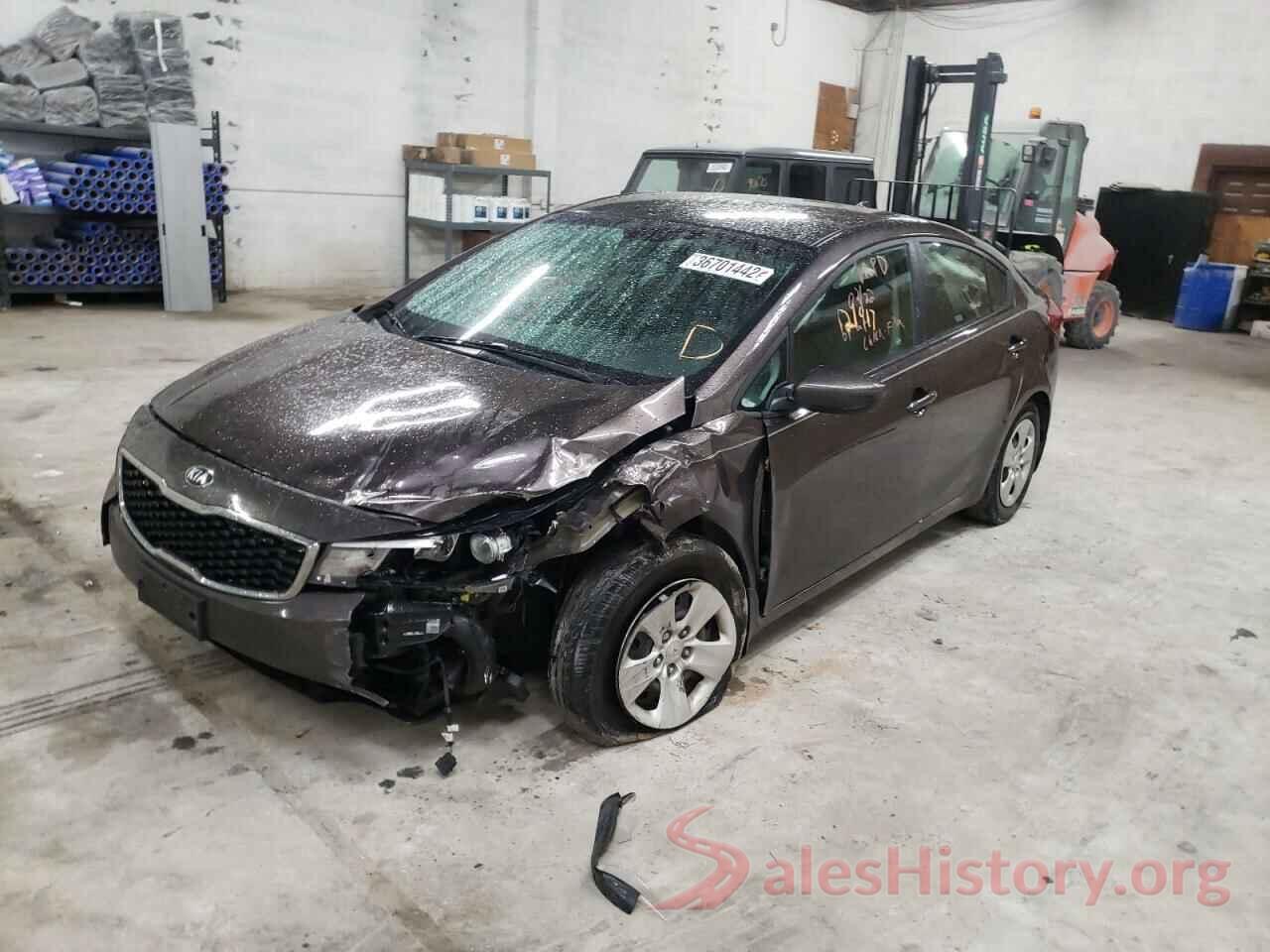 3KPFK4A77HE011667 2017 KIA FORTE