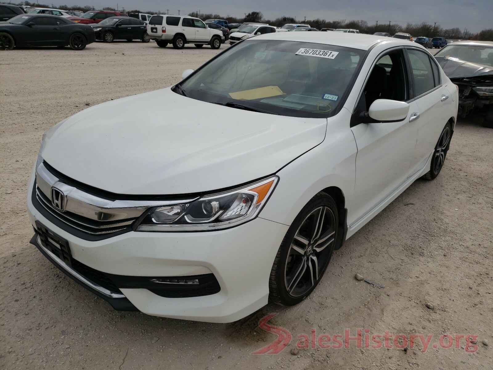 1HGCR2F51HA300090 2017 HONDA ACCORD