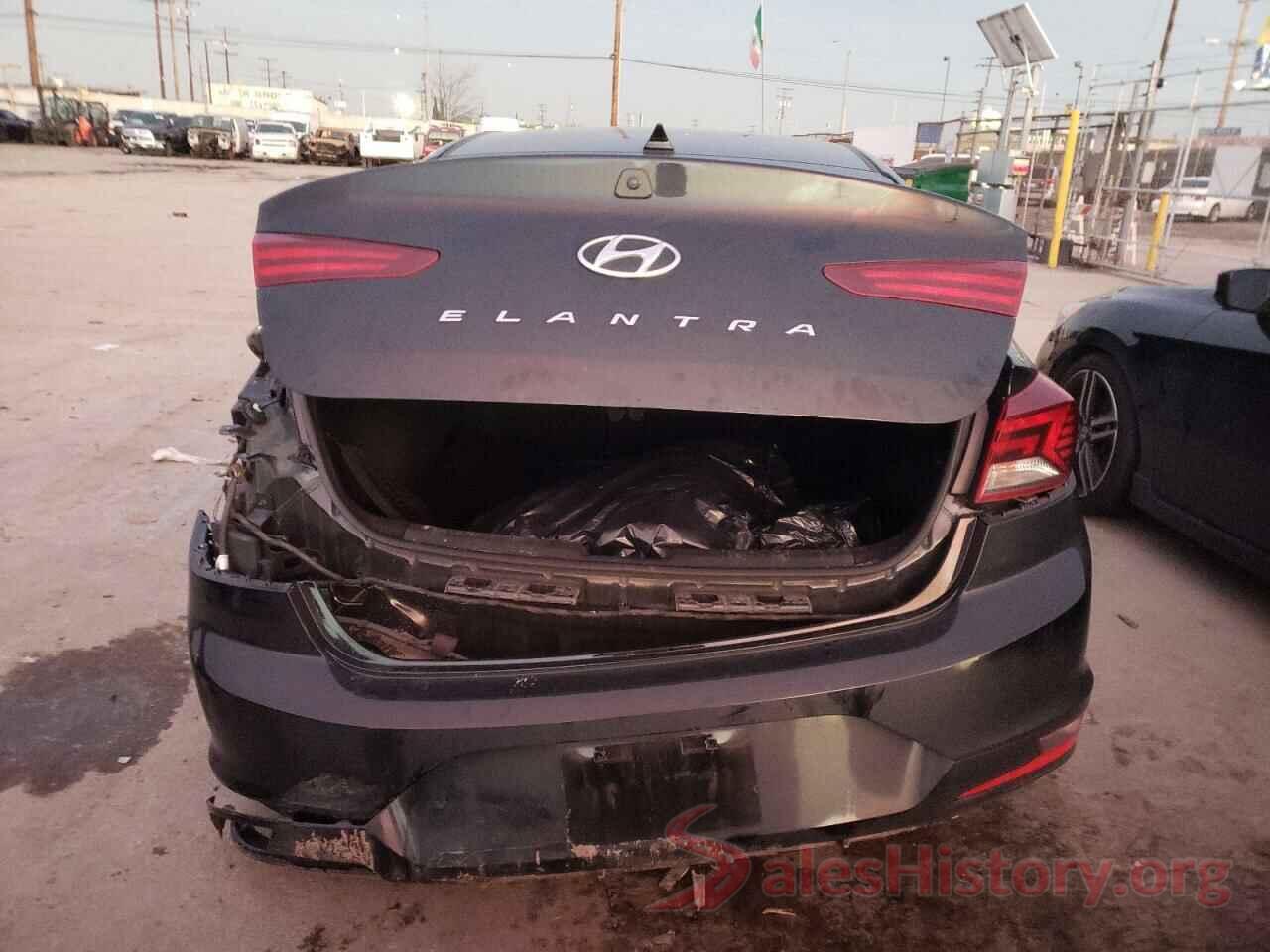 5NPD84LF9LH605255 2020 HYUNDAI ELANTRA