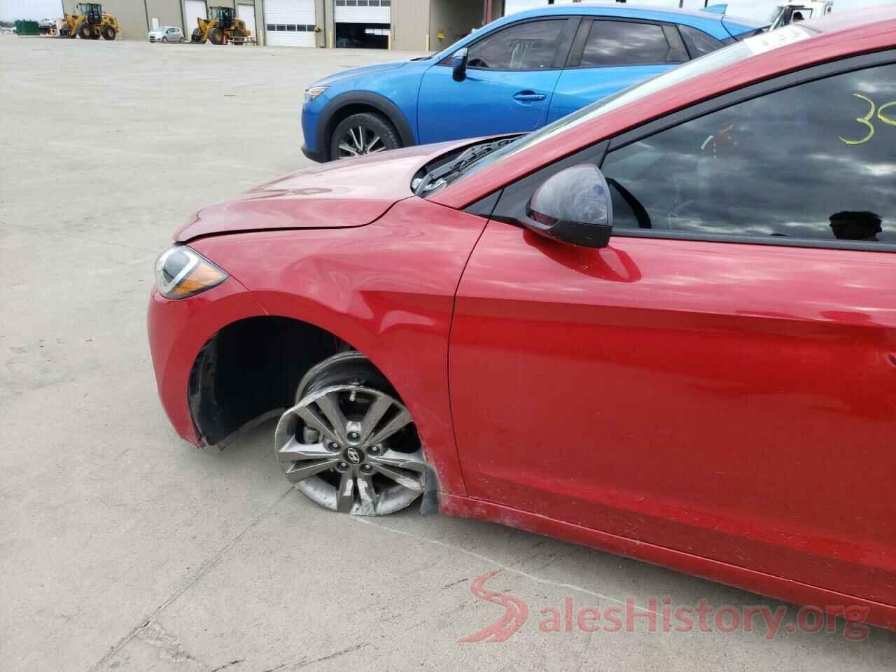 5NPD84LF4JH256969 2018 HYUNDAI ELANTRA